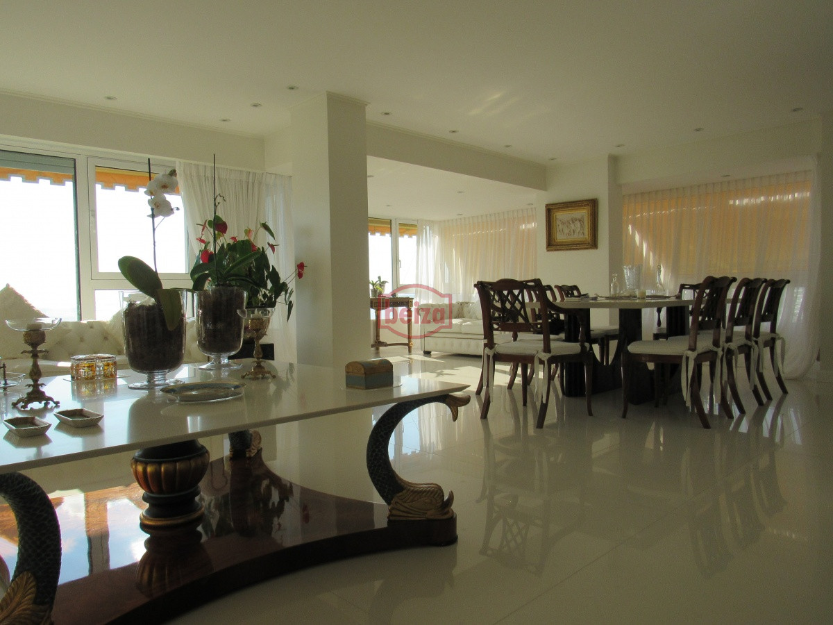 Apartamento ID.165934 - Venta  Y alquiler de apartamento de 3 dormitorios en Punta del Este