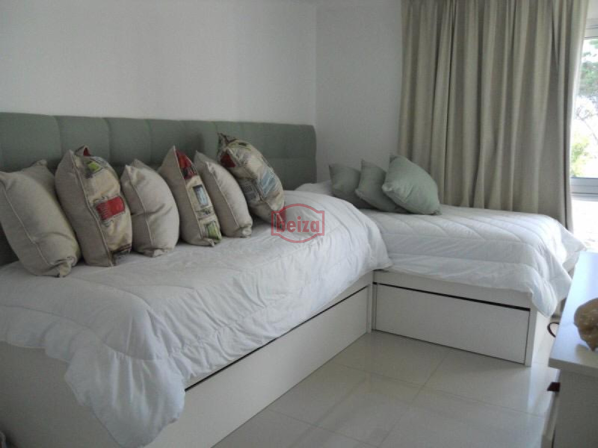 Apartamento ID.165924/Monoambiente-en-emprendimiento-premium,-a-pasos-del-mar-y-con-financiación- -  Apartamento en venta de dos dorm en Playa Brava Punta del Este