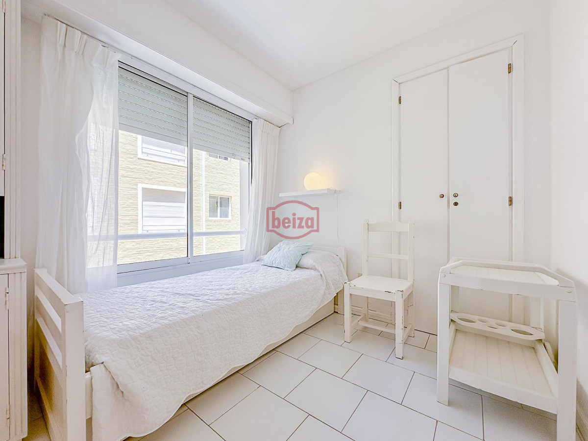 Apartamento ID.166837/GALA-TOWER-EN-VENTA-,-PUNTA-DEL-ESTE- - Apartamento en venta en primera linea de La Brava - Complejo Pinares de La Barra