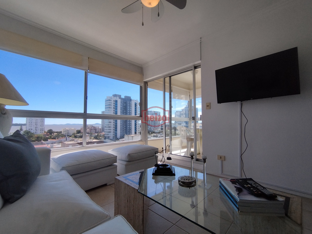 Apartamento ID.166098/venta-apartamento-en-Av.-Roosevelt.-3-dormitorios. - Apartamento de dos dormitorios en venta en Punta del Este