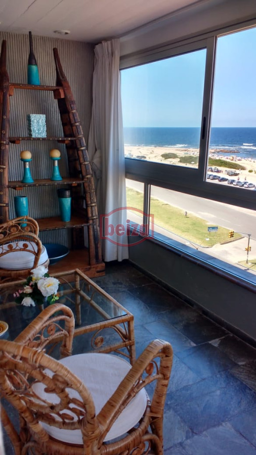 Apartamento ID.165345/Peninsuls-3-dorm -  Apartamento en venta frente al mar Punta del Este