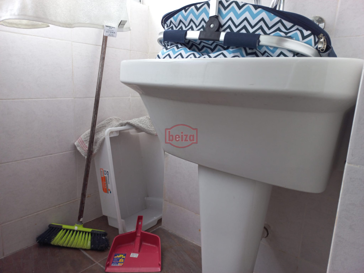 Apartamento ID.165419/Brava-,A-una-cuadra-de-la-Brava-3-dormit - Venta de apartamento de dos dormitorios en Punta del Este
