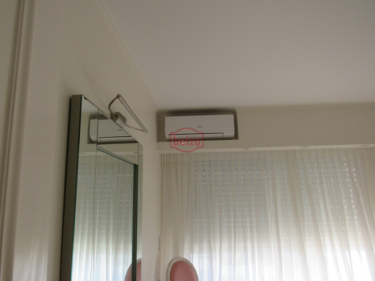 Apartamento ID.165934 - Venta  Y alquiler de apartamento de 3 dormitorios en Punta del Este