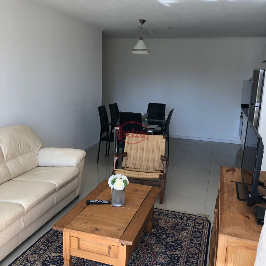 Apartamento ID.165377/puerto-alquiler-3-dormitorios-y-dependencia-de-servicio - Alquiler de apartamento de dos dormitorios en Punta del Este
