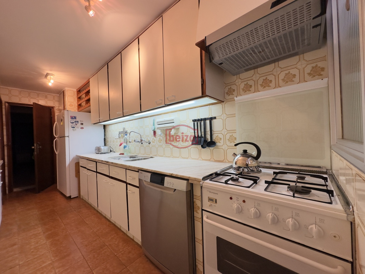 Apartamento ID.165942/Frente-al-mar--Vista-panorámica-y-ubicación-inmejorable - Apto en Alquiler temporada 2024, punta del este.