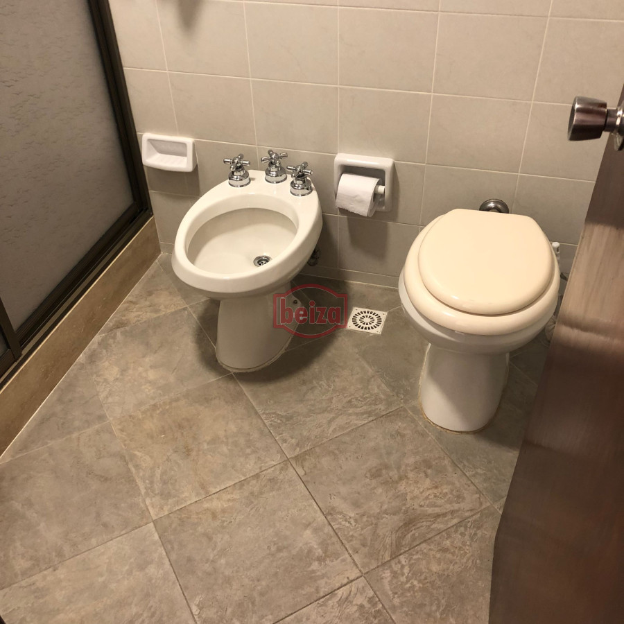Apartamento ID.166427/ALQUILER-DE-APARTAMENTO-SOBRE-PLAYA-MANSA - APARTAMENTO en alquiler DE 3 DORMITORIOS EN PUNTA DEL ESTE