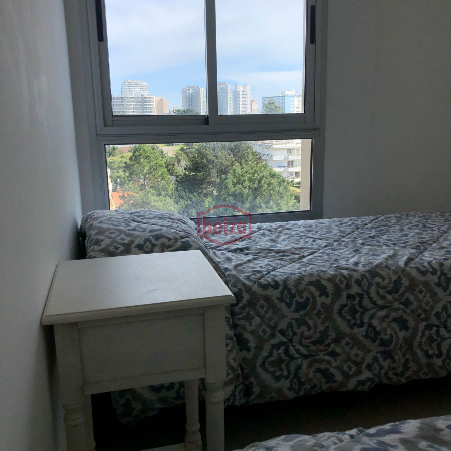 Apartamento ID.165377/puerto-alquiler-3-dormitorios-y-dependencia-de-servicio - Alquiler de apartamento de dos dormitorios en Punta del Este