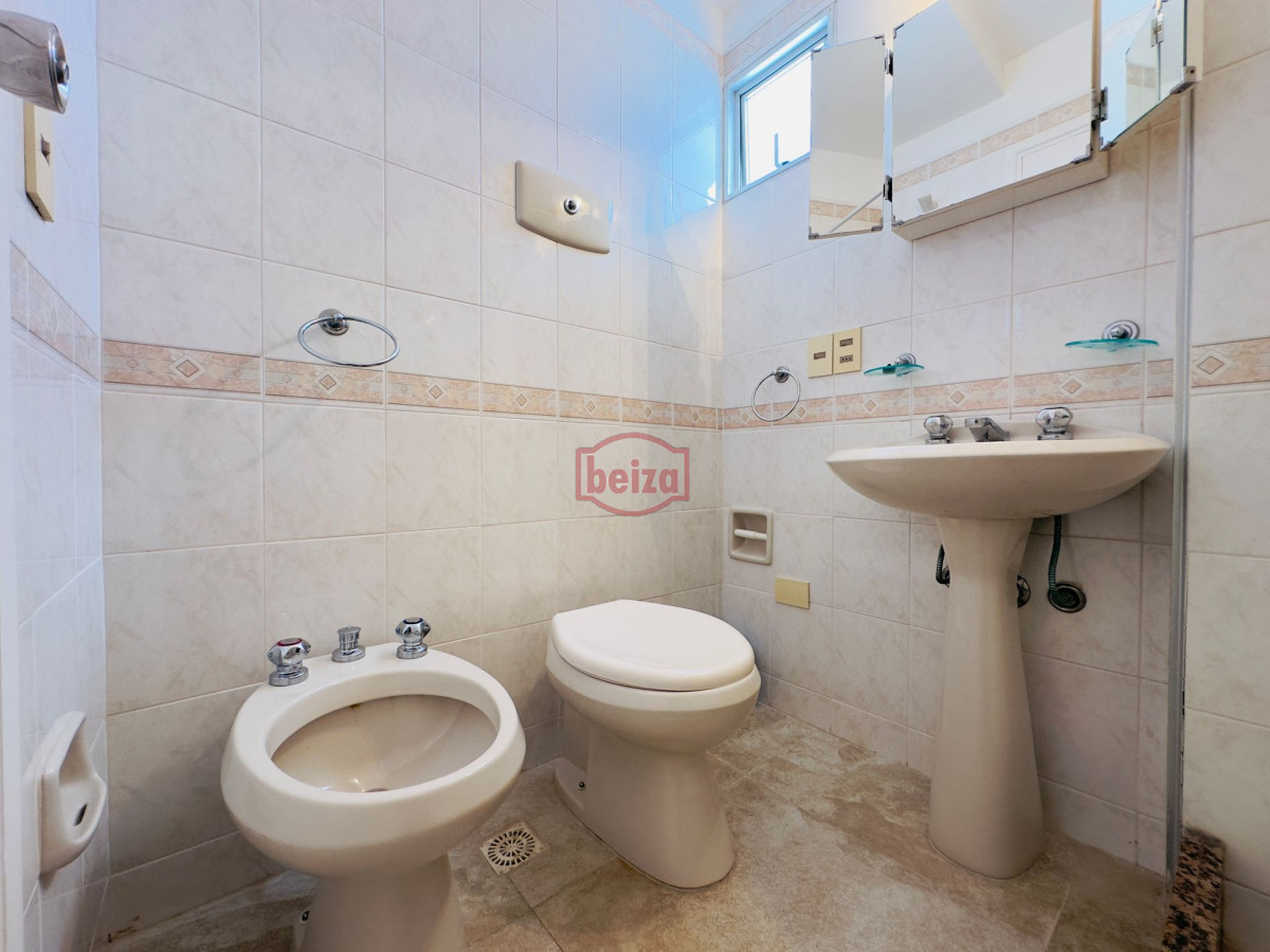 Apartamento ID.166190/Nuevo-Proyecto- - Apartamento en VENTA, 3 dormitorios, 2 baños, reciclado.