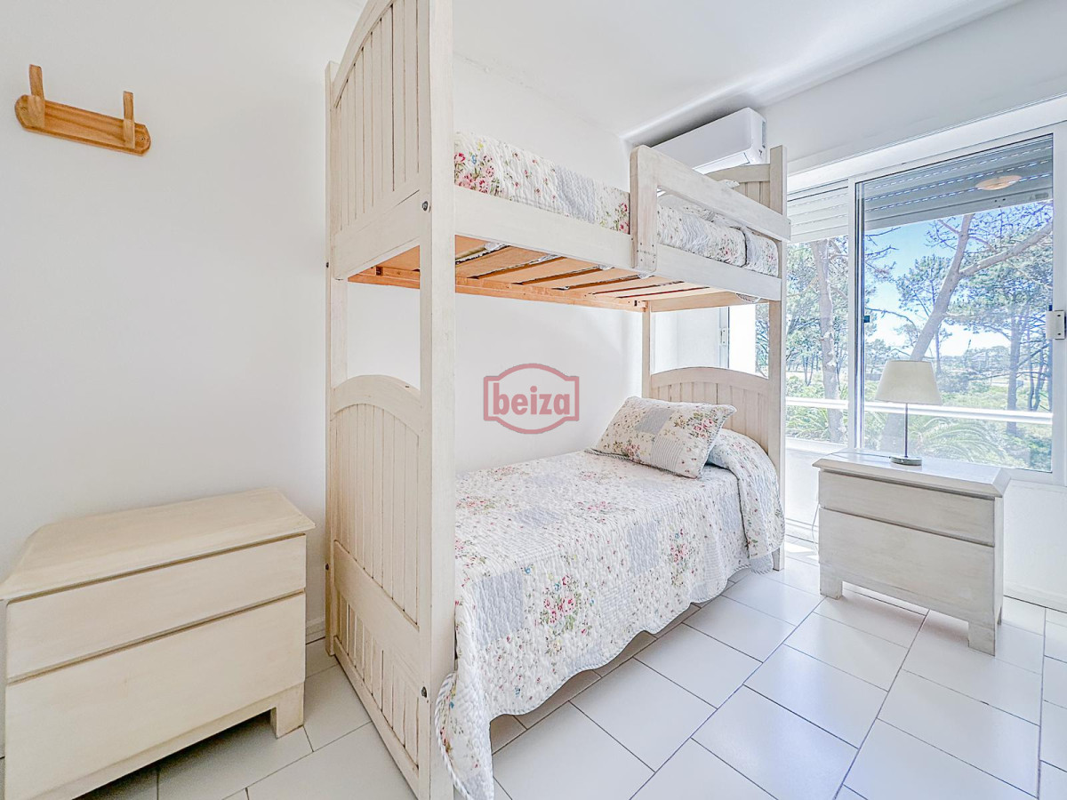 Apartamento ID.166837/GALA-TOWER-EN-VENTA-,-PUNTA-DEL-ESTE- - Apartamento en venta en primera linea de La Brava - Complejo Pinares de La Barra