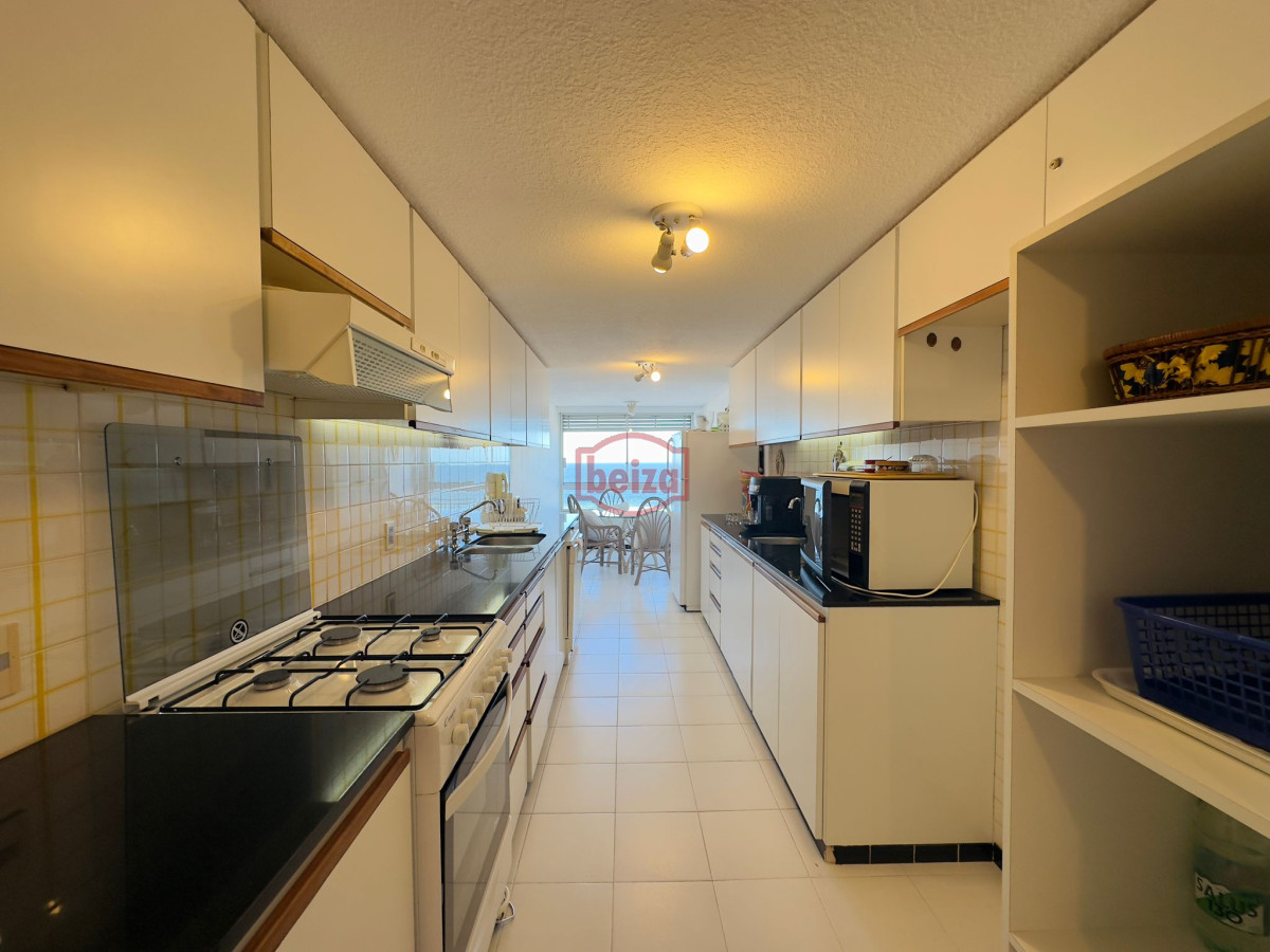 Apartamento ID.165324 - Alquiler de Temporada en Punta del este.
