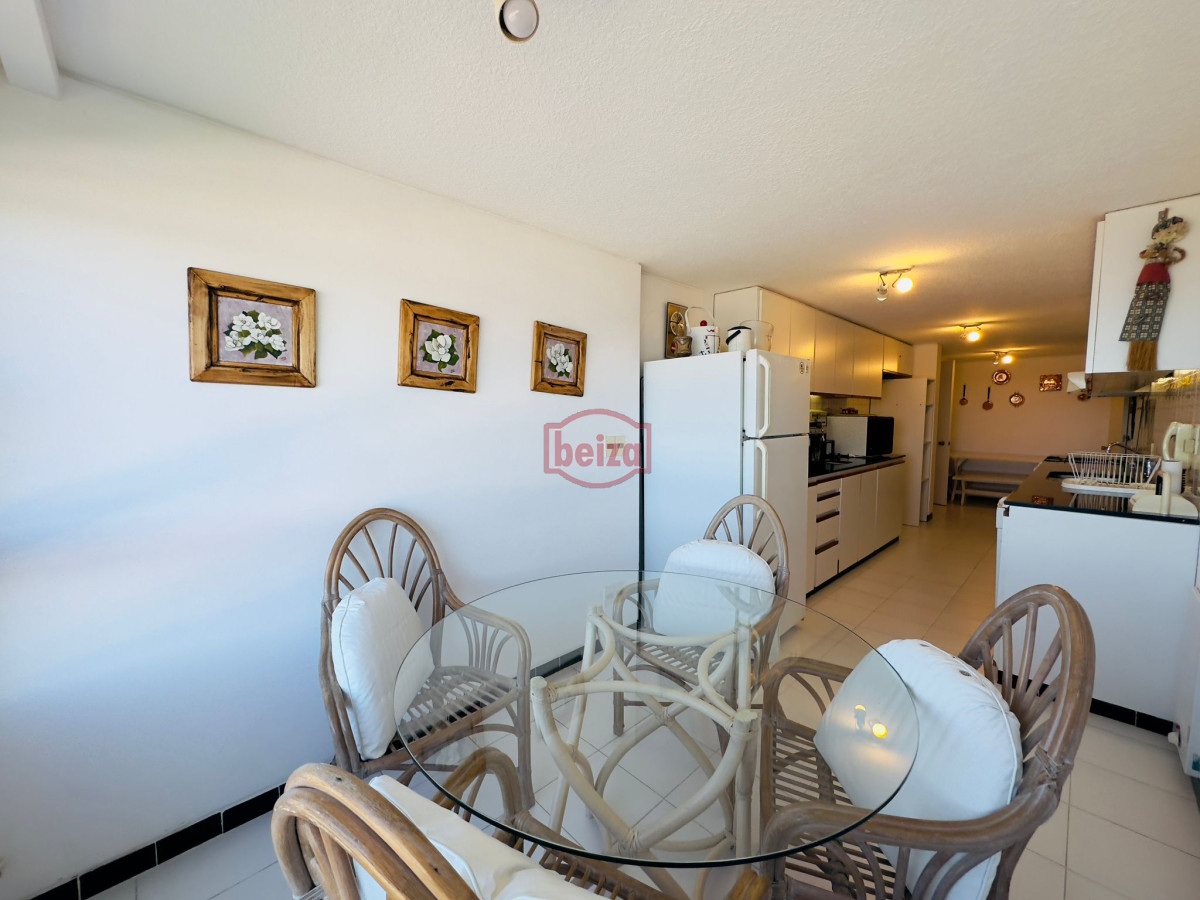 Apartamento ID.165324 - Alquiler de Temporada en Punta del este.