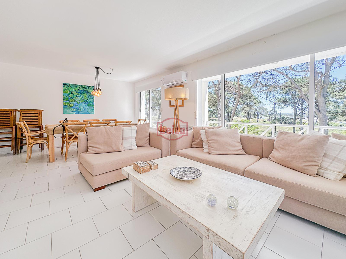 Apartamento ID.166837/GALA-TOWER-EN-VENTA-,-PUNTA-DEL-ESTE- - Apartamento en venta en primera linea de La Brava - Complejo Pinares de La Barra
