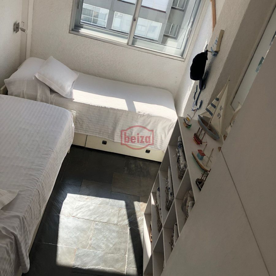 Apartamento ID.165290/ALQUILO-Apartamento-frente-PLAYA-BRAVA - Alquiler por temporada de apartamento de 3 dormitorios en Punta del Este