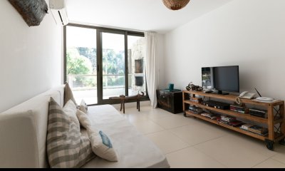 Apartamento En Unique, En Venta, San Rafael, Punta Del Este.