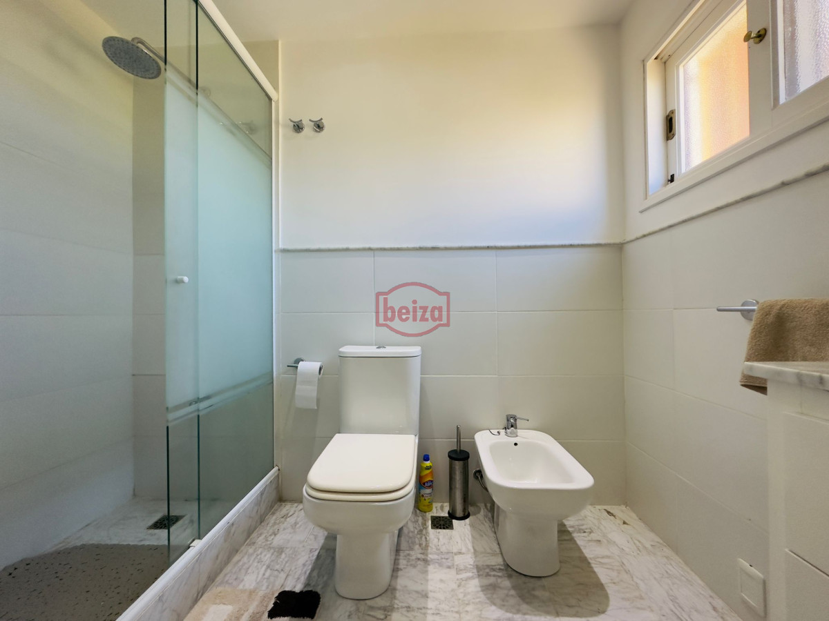 Casa ID.165968 - alquiler de casa con Piscina y vista al mar