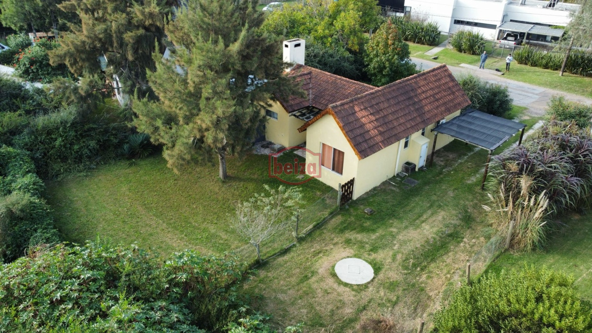 Casa ID.166599/Corazon-de-San-Rafael,-excelente-ubicacion - Alquiler y venta de casa de 2 dormitorios en Punta del Este