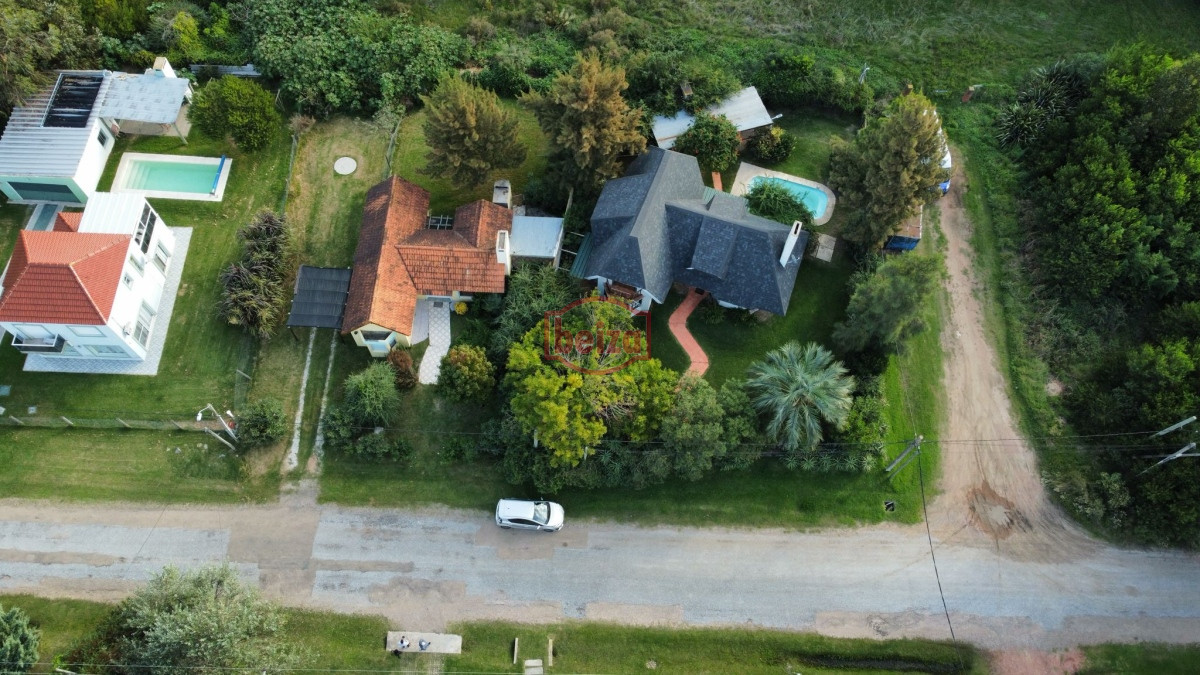 Casa ID.166599/Corazon-de-San-Rafael,-excelente-ubicacion - Alquiler y venta de casa de 2 dormitorios en Punta del Este