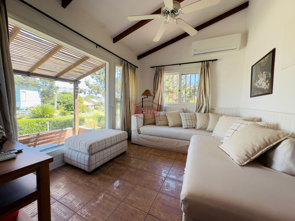 Casa ID.165968 - alquiler de casa con Piscina y vista al mar