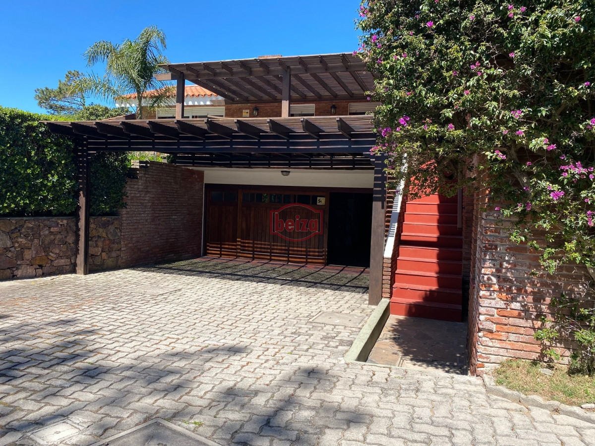 Casa ID.165968 - alquiler de casa con Piscina y vista al mar