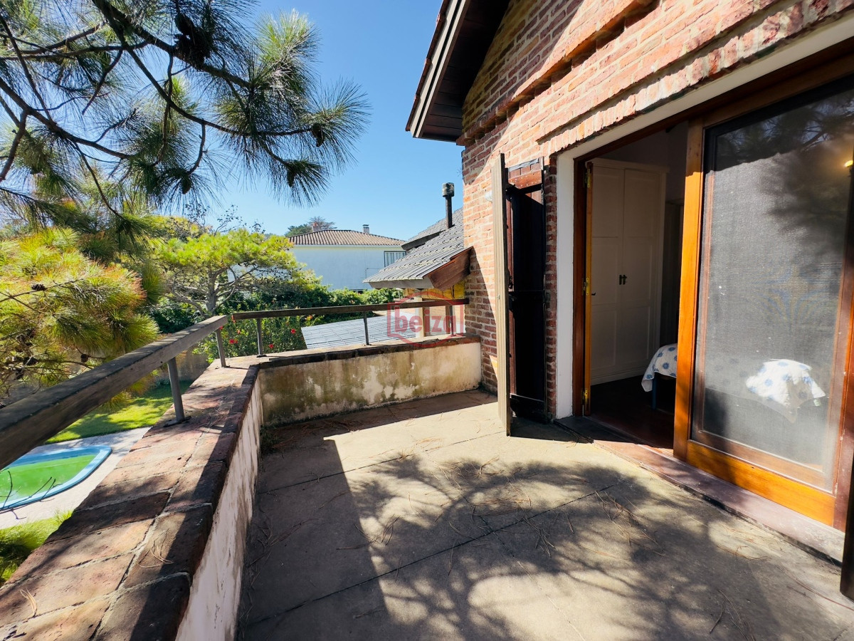Casa ID.166094 - Casa de 4 dormitorios en venta en Punta del Este