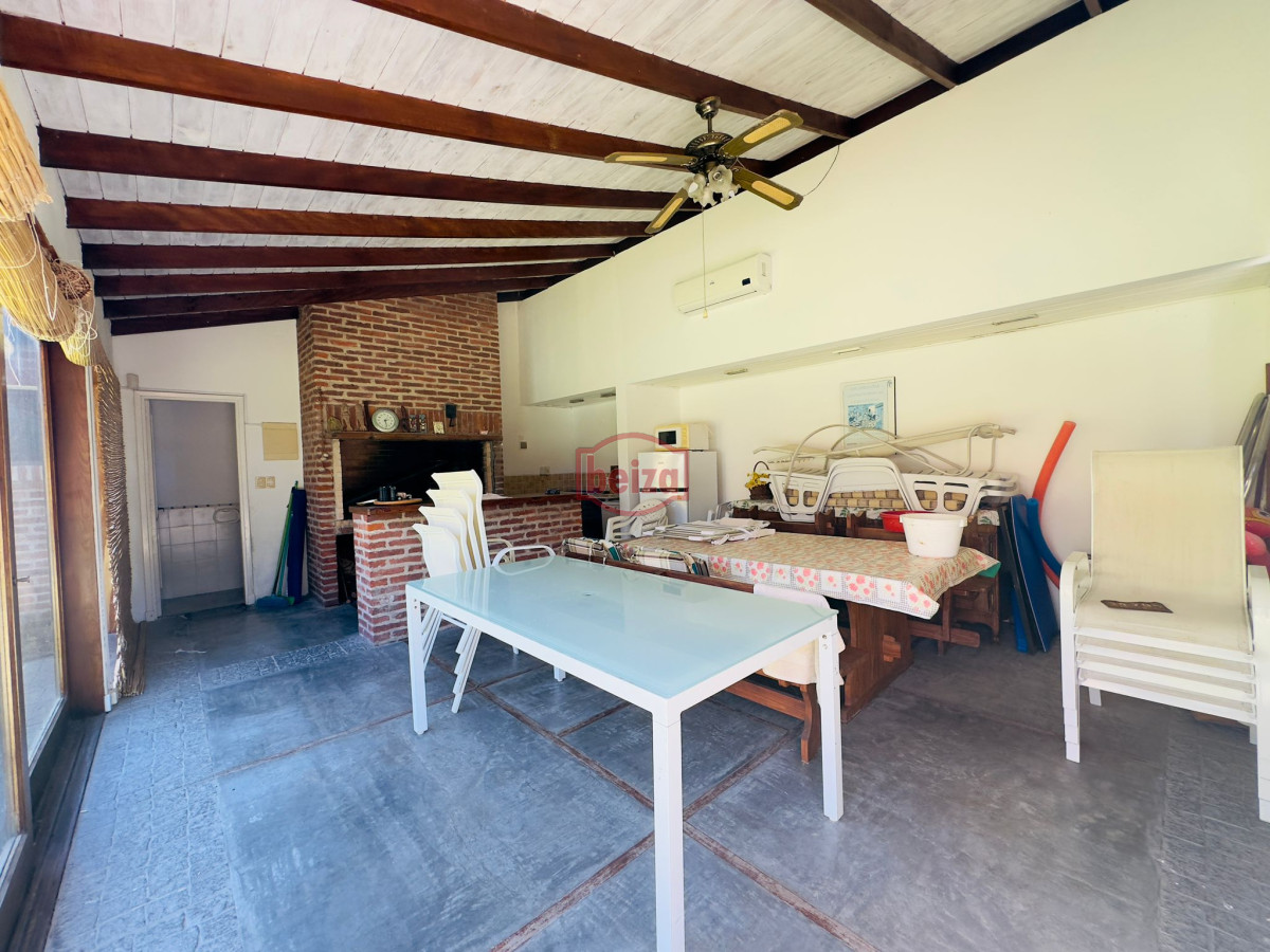 Casa ID.166094 - Casa de 4 dormitorios en venta en Punta del Este