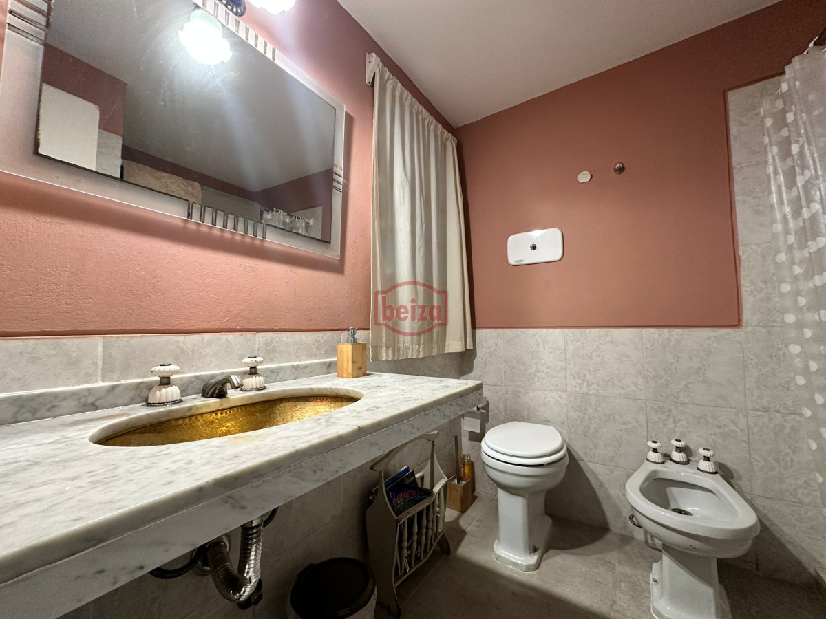 Casa ID.166101/Alquiler-de-casa-de-3-dormitorios-en-Punta-del-Este - Casa de 3 dormitorios en alquiler en Punta del Este