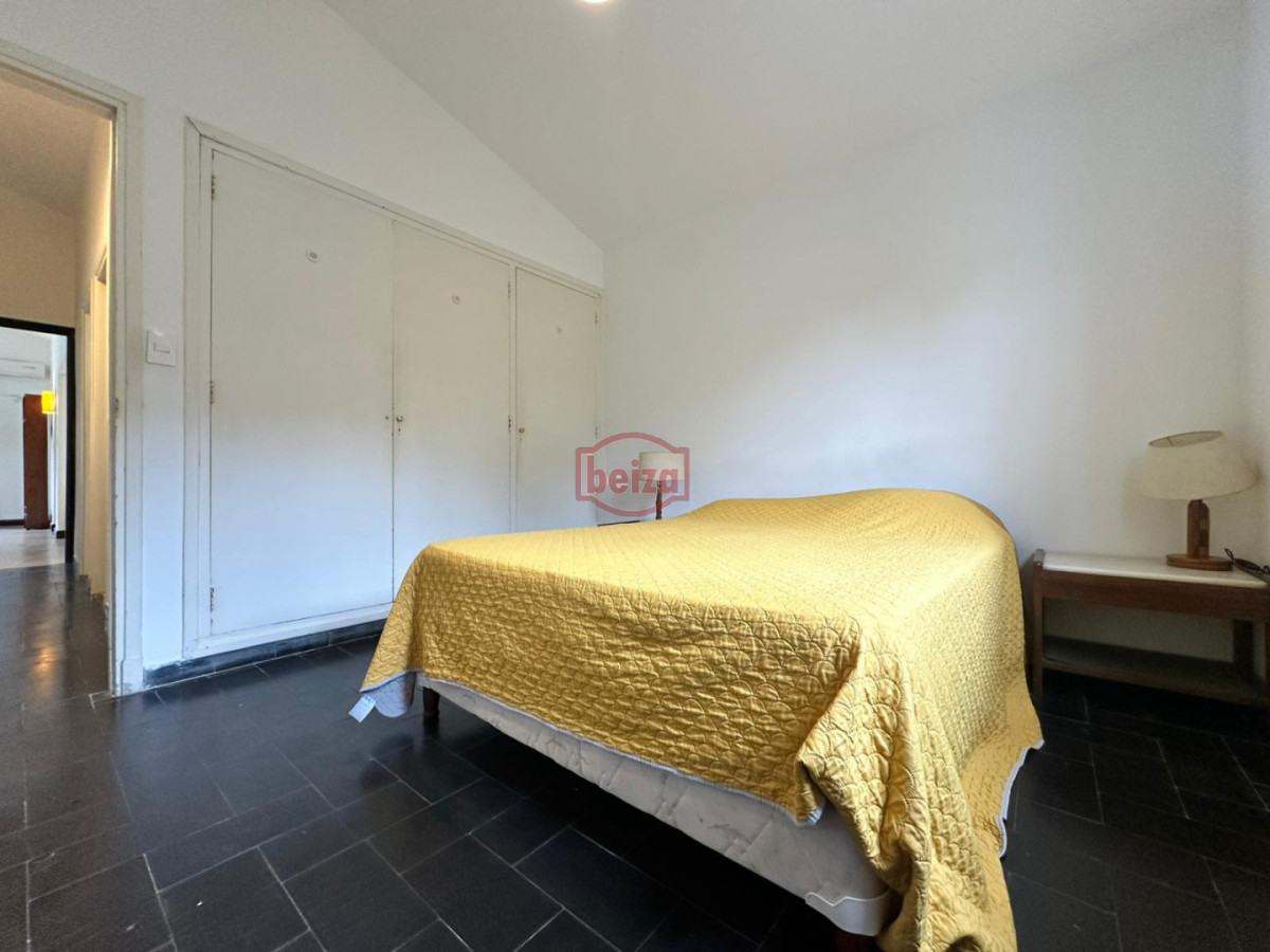 Casa ID.167155/Venta-Casa-en-Montevideo - Casa de 3 dormitorios en venta en Cantegril