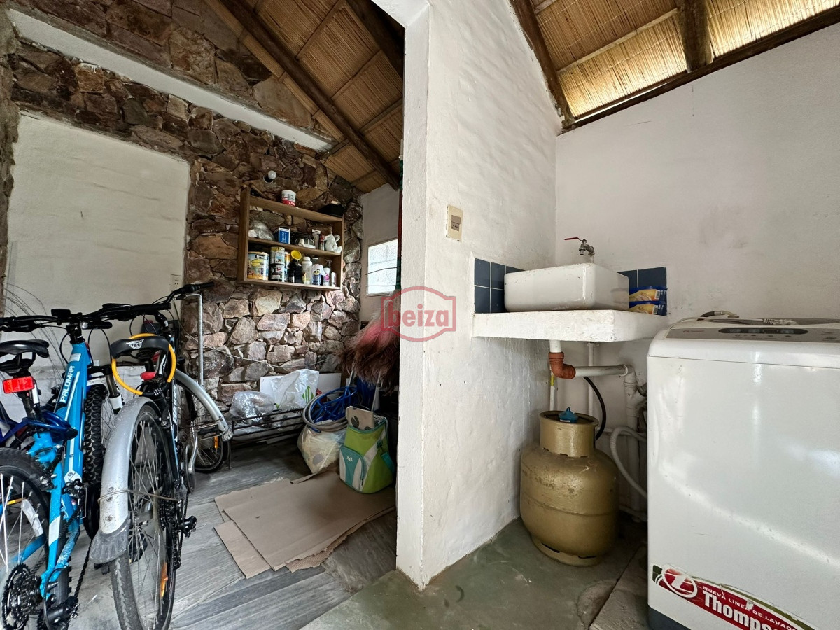 Casa ID.166101/Alquiler-de-casa-de-3-dormitorios-en-Punta-del-Este - Casa de 3 dormitorios en alquiler en Punta del Este