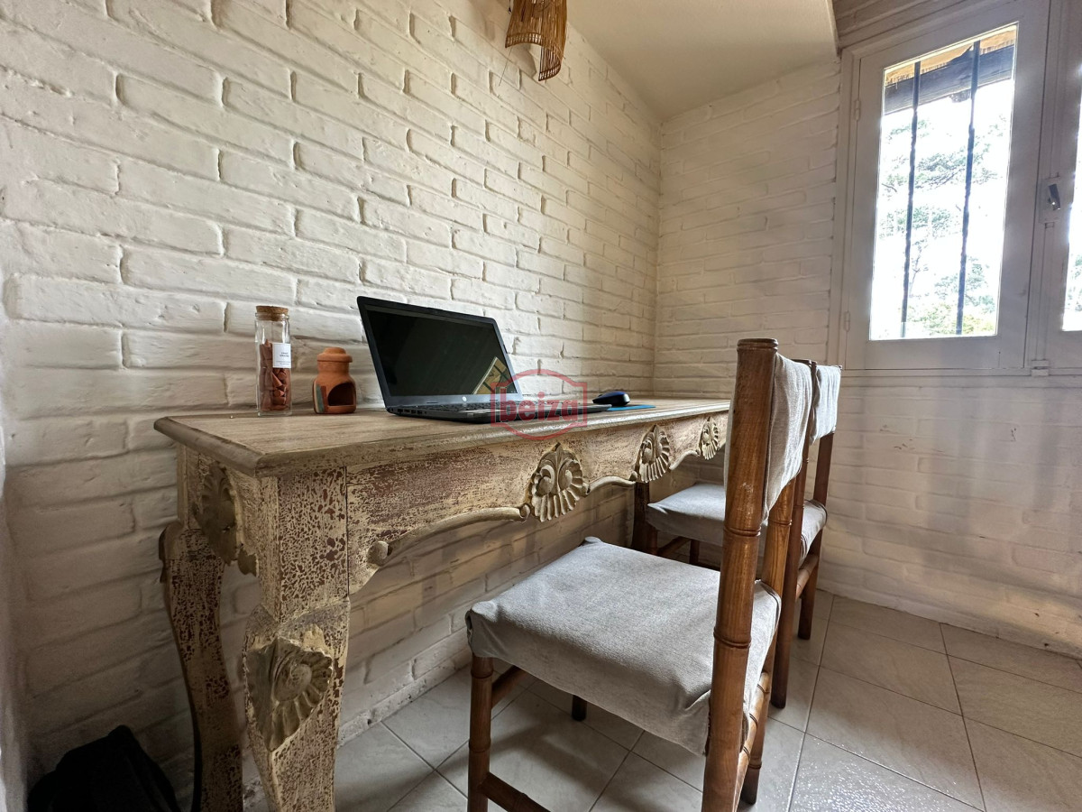 Casa ID.166101/Alquiler-de-casa-de-3-dormitorios-en-Punta-del-Este - Casa de 3 dormitorios en alquiler en Punta del Este