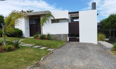 Casa en Venta, Manantiales, Maldonado.