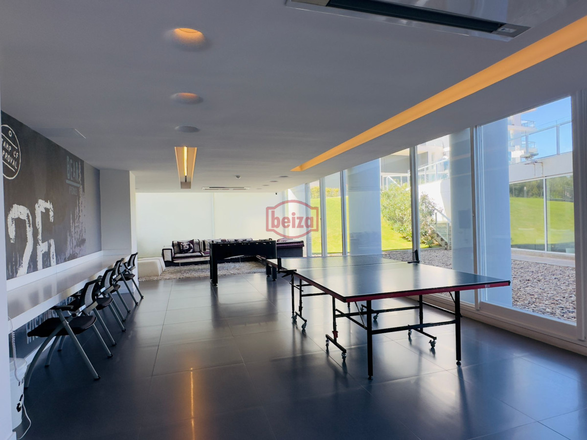 Apartamento ID.166245/Vende-excelente-departamento-3-dormitorios-en-Tunquelen-,-Playa-Mansa,-Punta-del-este - Penthouse en VENTA, 3 dormitorios en suite + Dependencia, vista 180°.