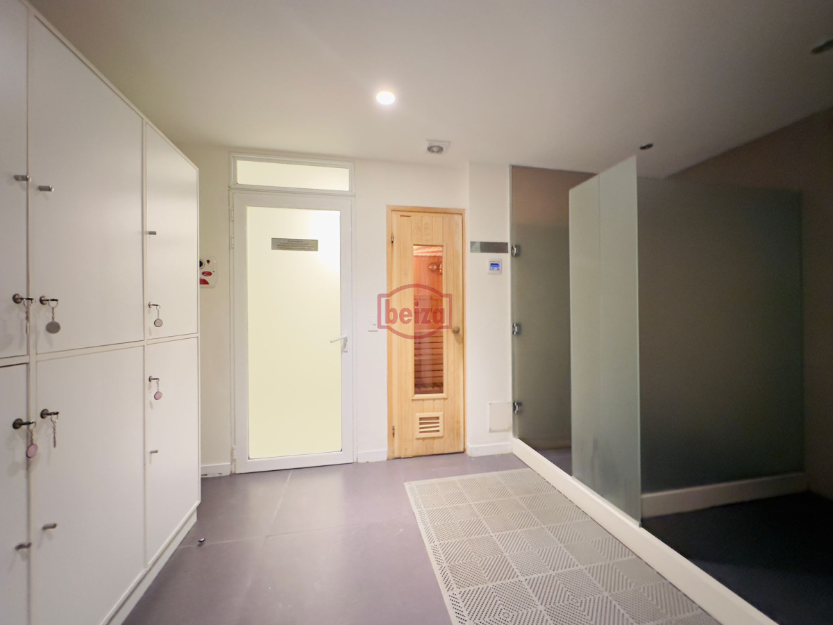 Apartamento ID.166245/Vende-excelente-departamento-3-dormitorios-en-Tunquelen-,-Playa-Mansa,-Punta-del-este - Penthouse en VENTA, 3 dormitorios en suite + Dependencia, vista 180°.
