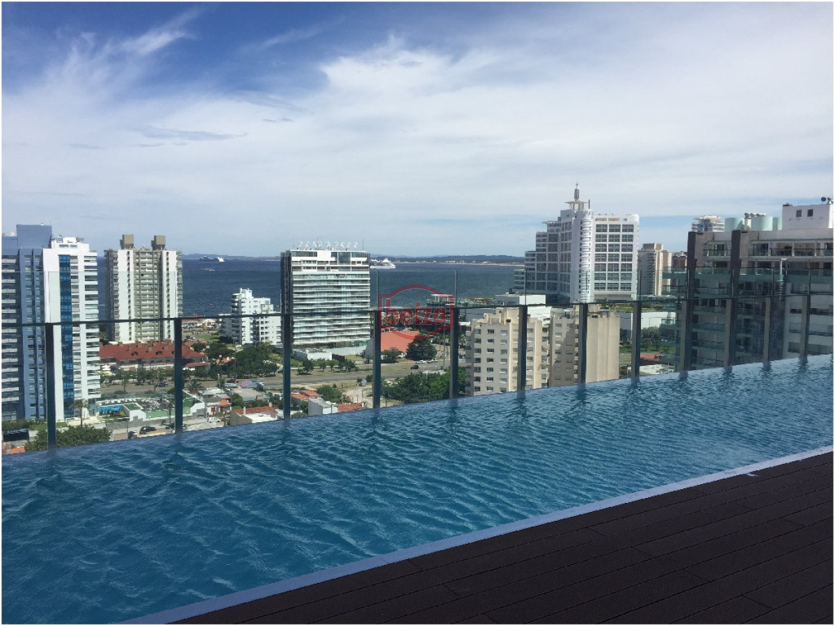 Apartamento ID.166914/ - Alquiler de apartamento de un dormitorio y medio en Punta del Este