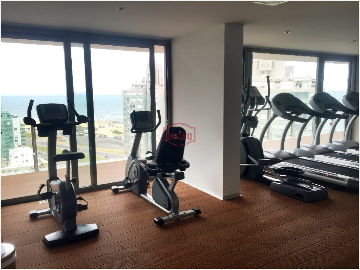 Apartamento ID.166914/ - Alquiler de apartamento de un dormitorio y medio en Punta del Este