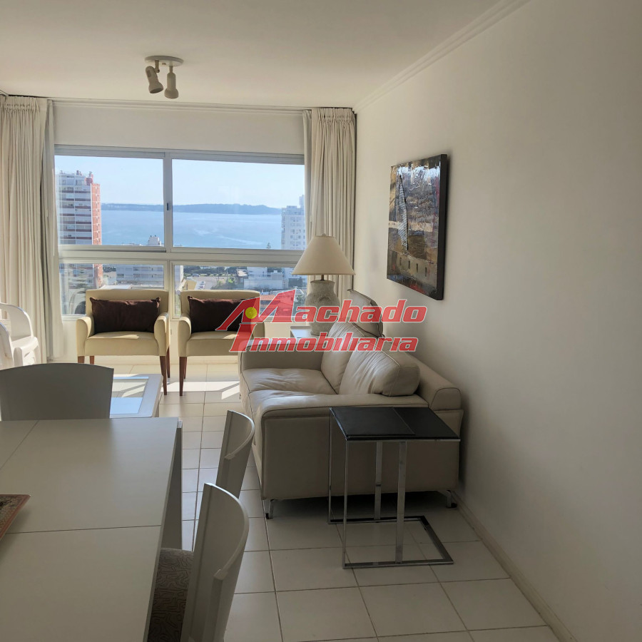 Venta de apartamento de 3 dormitorios en Punta del Este