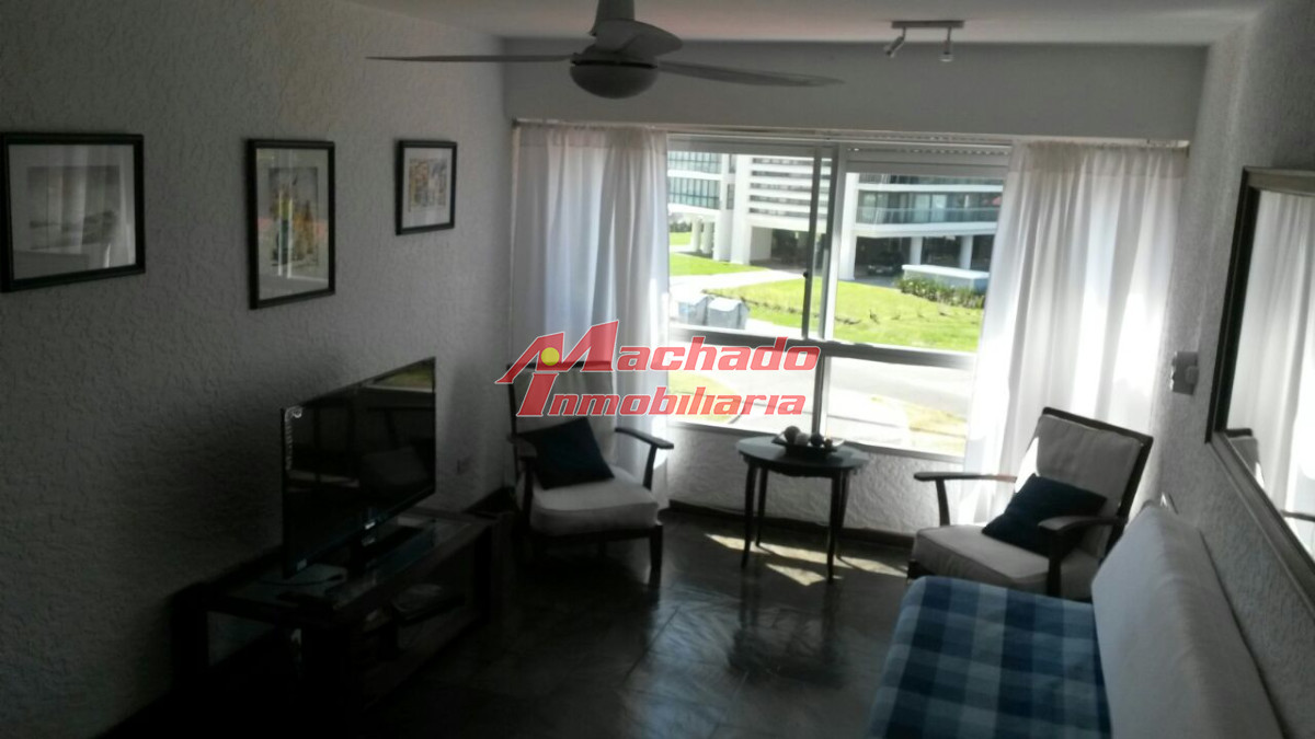 Muy comodo departamento , con todos los servicios, cerca del centro, parada 2 brava - MCH5291A