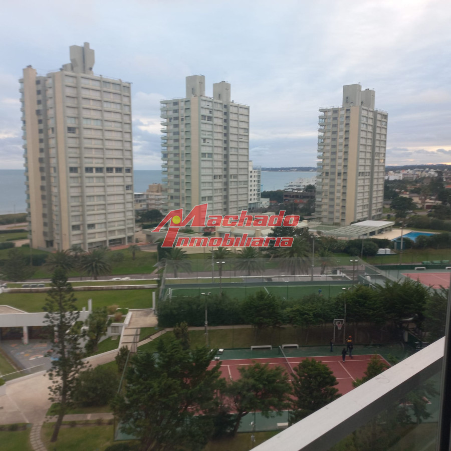 apartamento en venta frente a playa mansa - MCH10019A