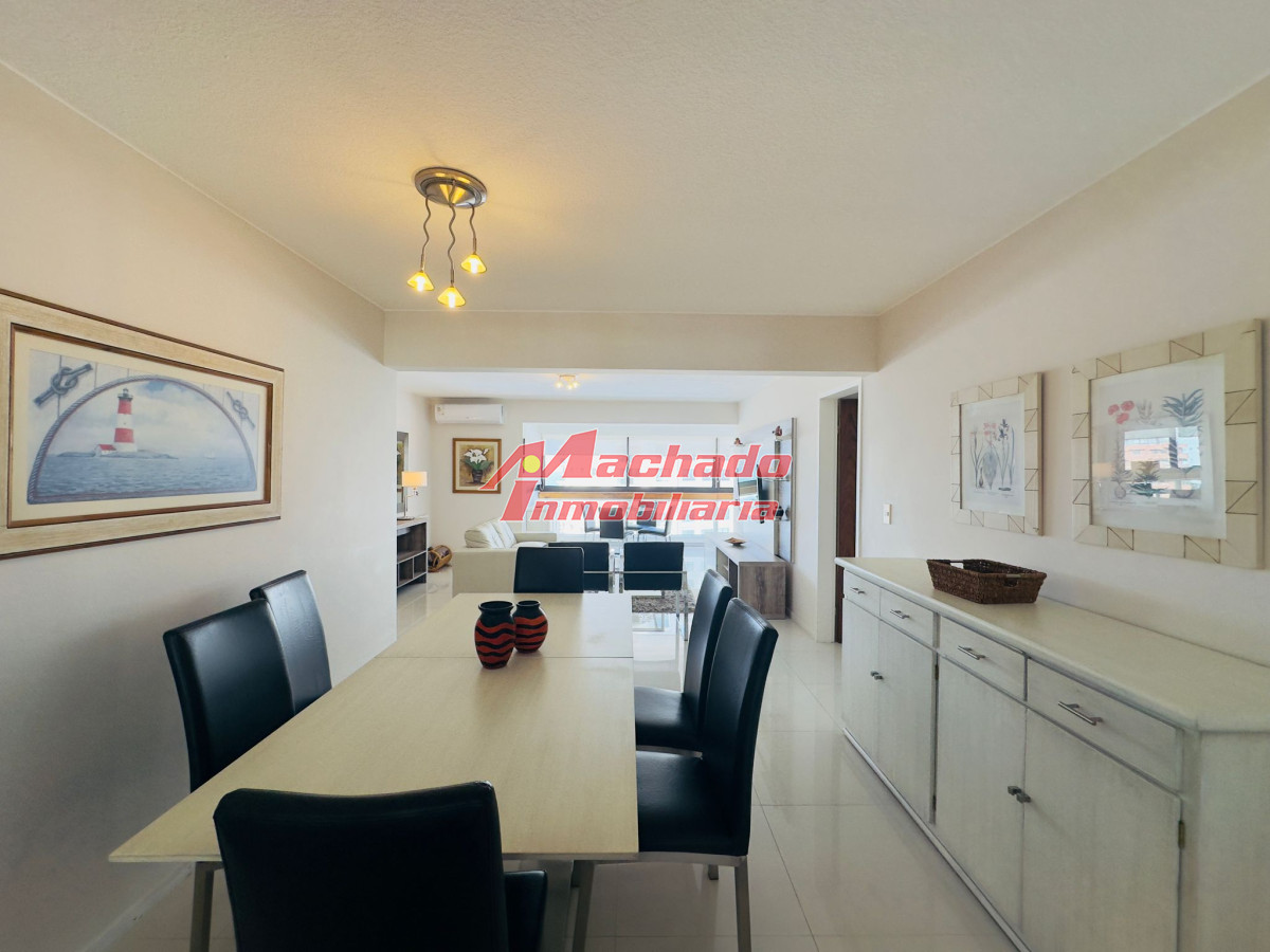 Alquiler y venta de apartamento de 2 dormitorios en Punta del Este. - MCH10436A