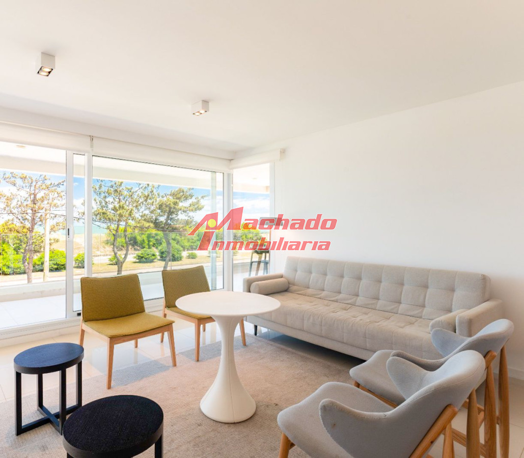 Apartamento en venta, 3 suites. Edificio Horizonte. Playa Mansa, Punta del Este