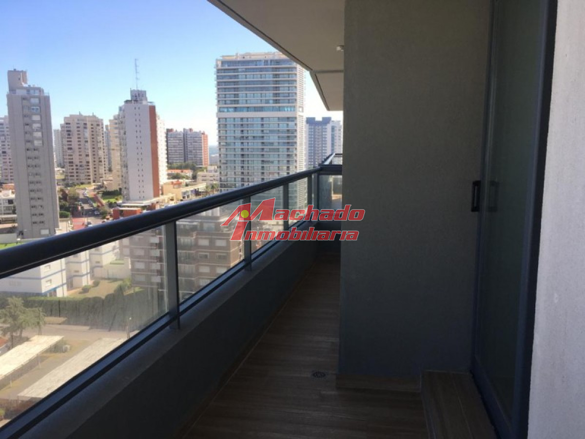 Brava - GoPunta - Portal Inmobiliario de Punta del Este - Maldonado