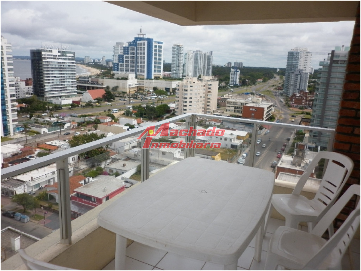 Brava - GoPunta - Portal Inmobiliario de Punta del Este - Maldonado
