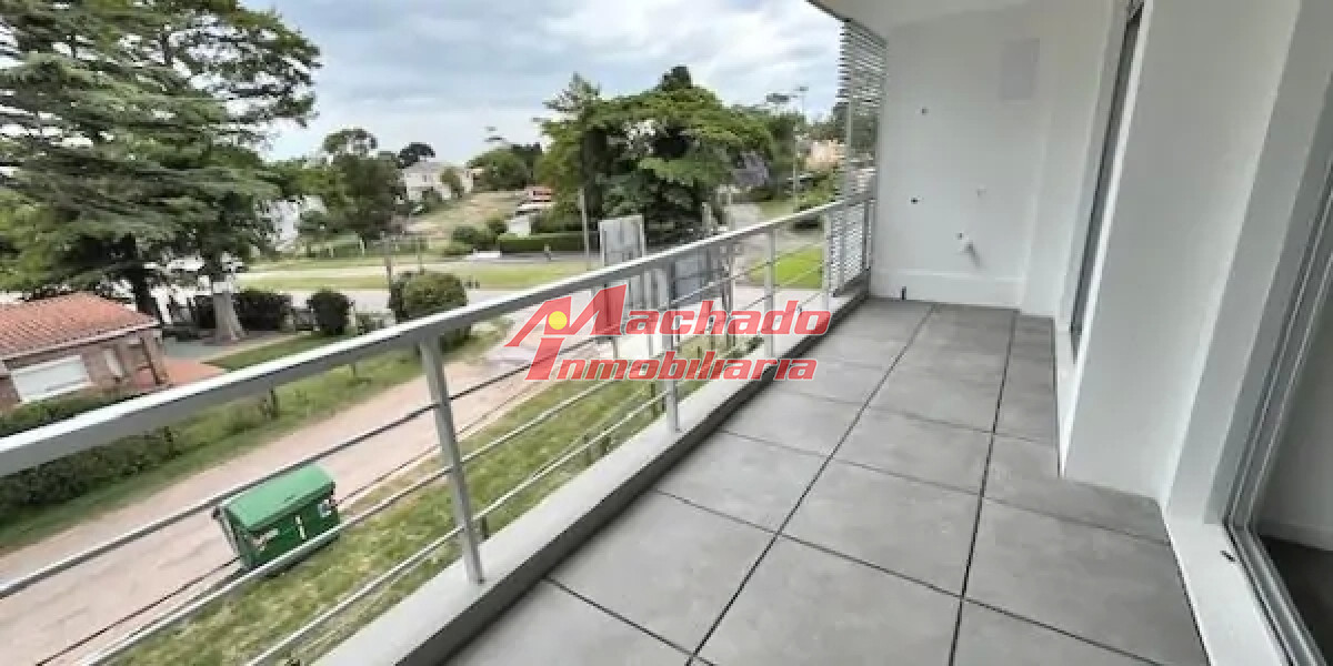 Camino a la Laguna - GoPunta - Portal Inmobiliario de Punta del Este - Maldonado