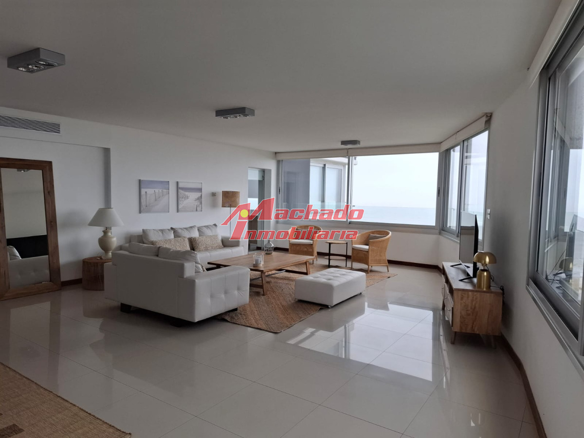 Brava - GoPunta - Portal Inmobiliario de Punta del Este - Maldonado