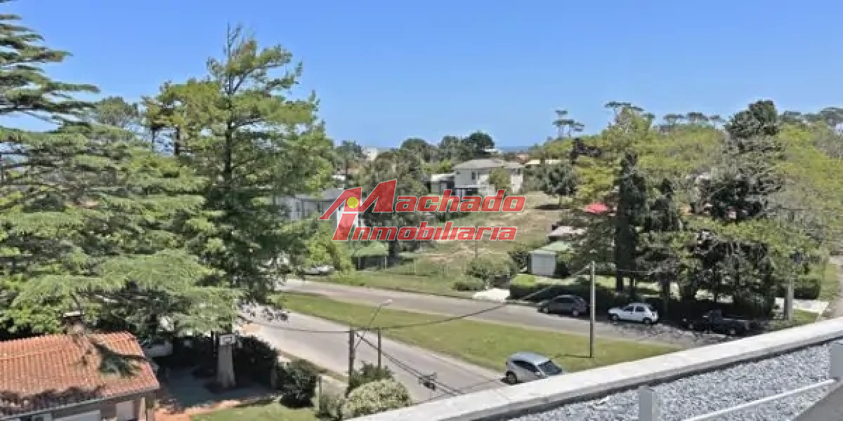 Camino a la Laguna - GoPunta - Portal Inmobiliario de Punta del Este - Maldonado