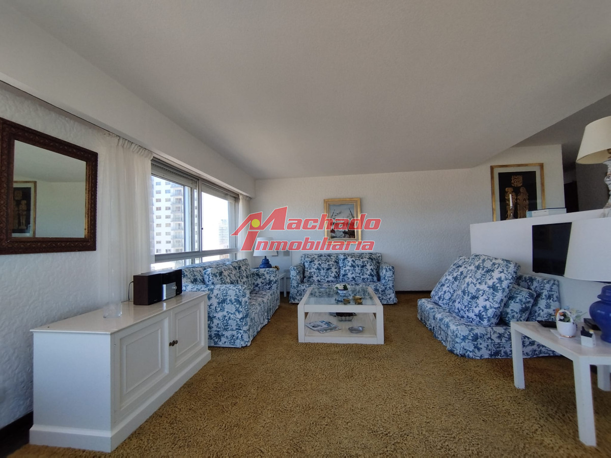 Brava - GoPunta - Portal Inmobiliario de Punta del Este - Maldonado