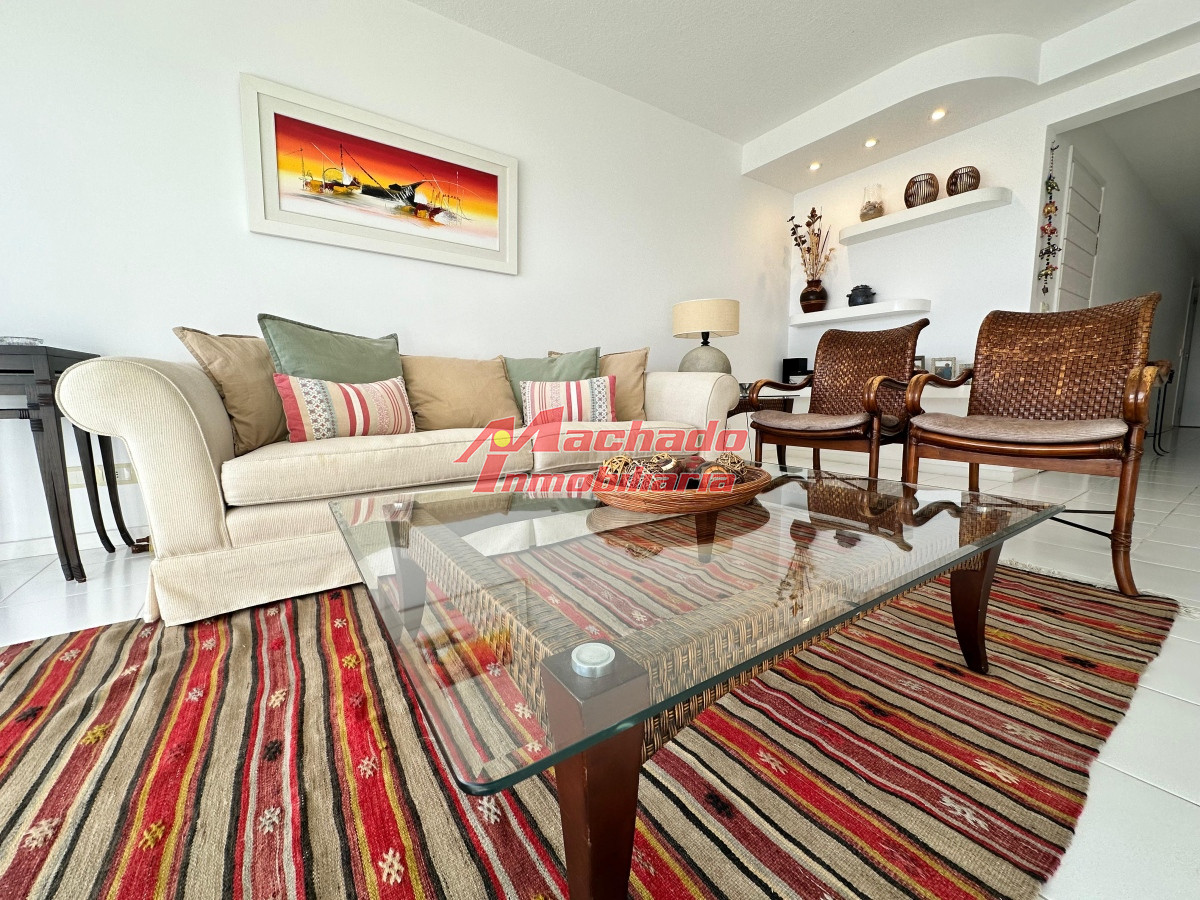 Mansa - GoPunta - Portal Inmobiliario de Punta del Este - Maldonado
