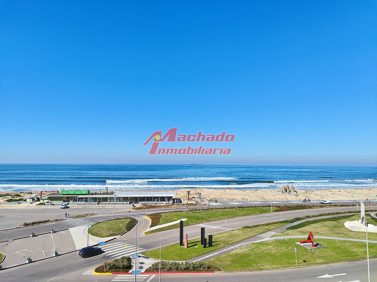 Brava - GoPunta - Portal Inmobiliario de Punta del Este - Maldonado