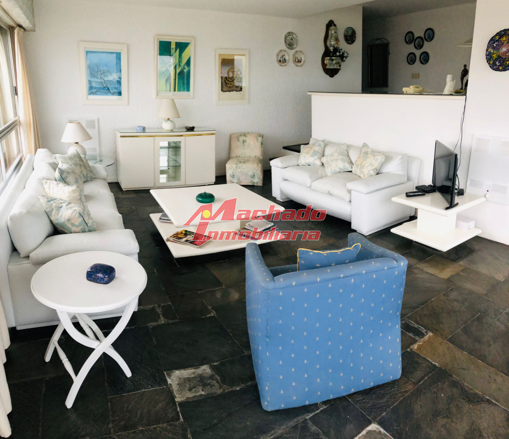 Brava - GoPunta - Portal Inmobiliario de Punta del Este - Maldonado