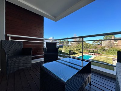 ven ta de apartamento en zona brava