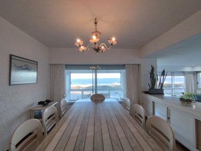 Alquiler de apartamento de 3 dormitorios en Punta del Este